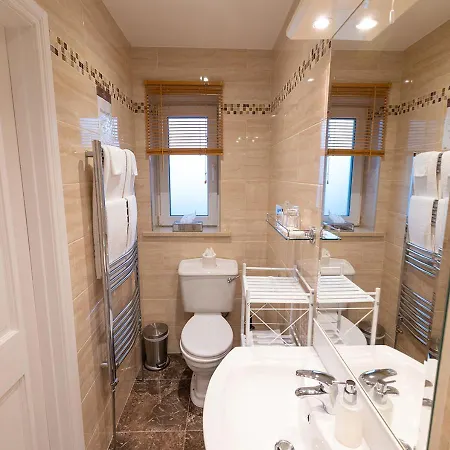 Bed & Breakfast The Tides 5*