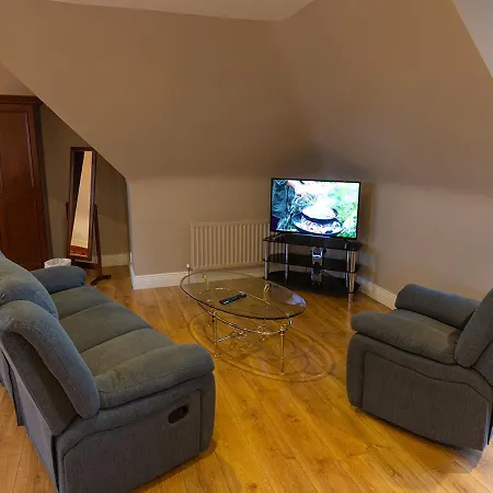 The Tides Bed & Breakfast 5*