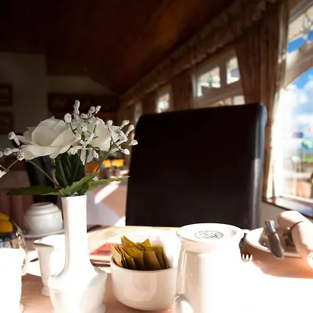 The Tides Ballybunion Bed & Breakfast 5*